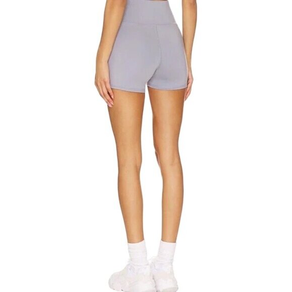 WellBeing + BeingWell Flowwell Callista 4" Shorts In Windy Grey - Picture 4 of 9